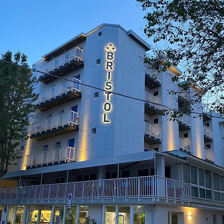 Hotel Bristol Misano Adriatico Dış mekan fotoğraf