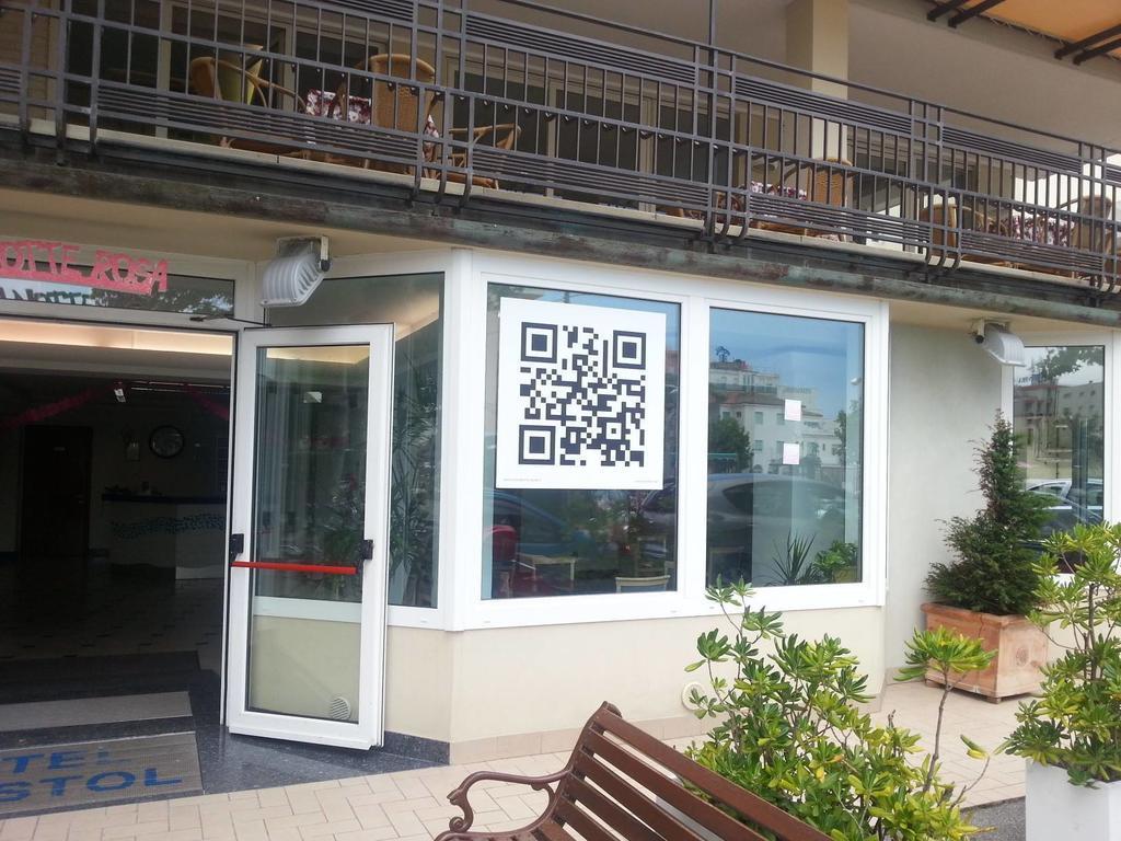 Hotel Bristol Misano Adriatico Dış mekan fotoğraf