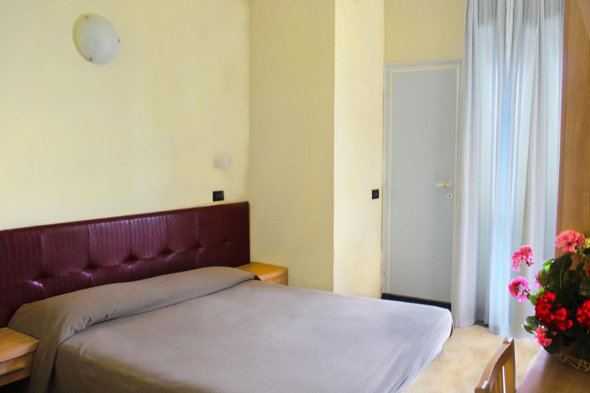 Hotel Bristol Misano Adriatico Dış mekan fotoğraf