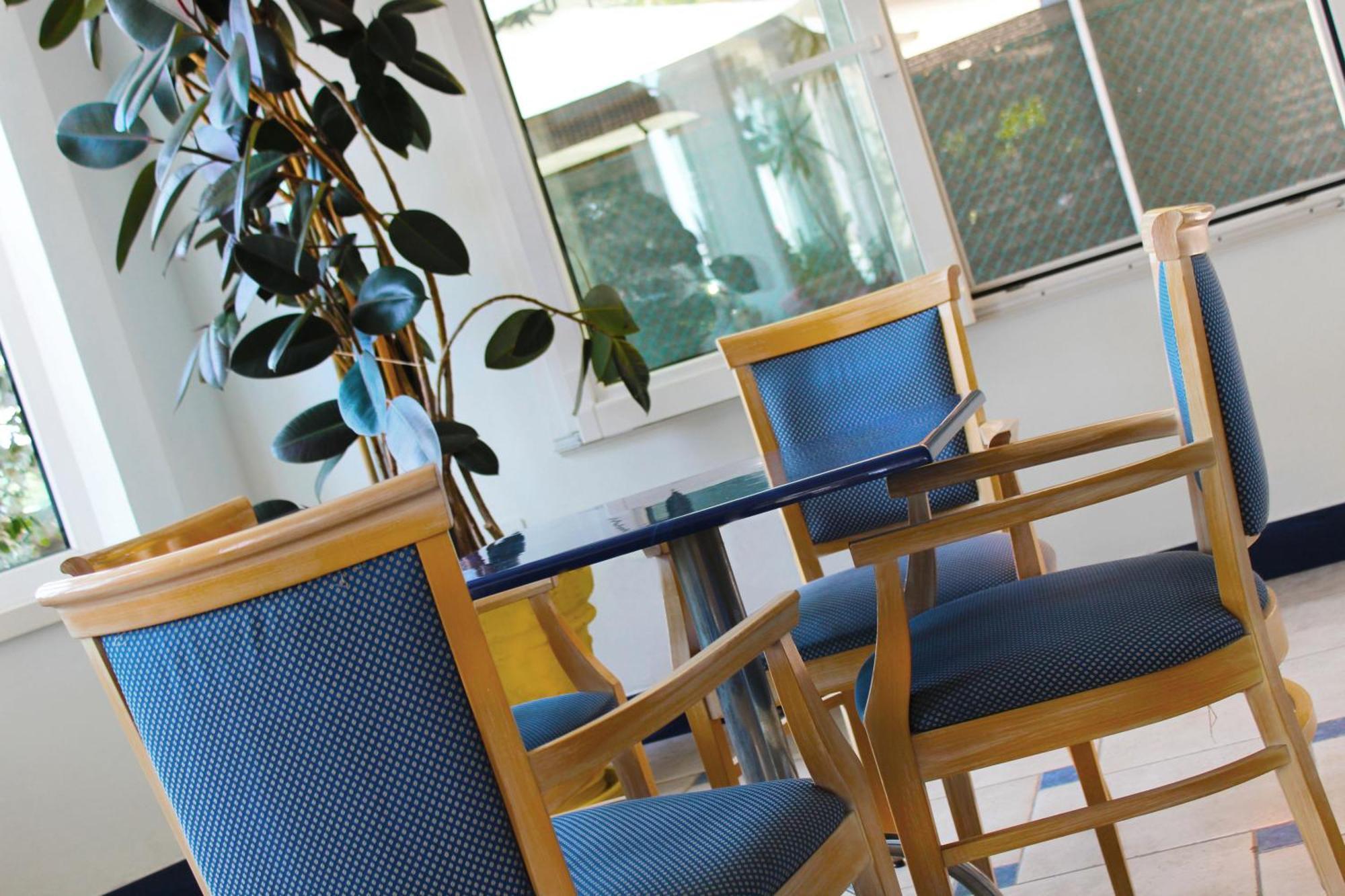 Hotel Bristol Misano Adriatico Dış mekan fotoğraf