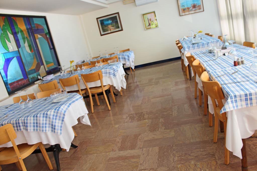 Hotel Bristol Misano Adriatico Dış mekan fotoğraf